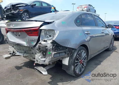 2024 Kia Forte Gt z USA, uszkodzony, nr VIN 3KPF44AC4RE800867